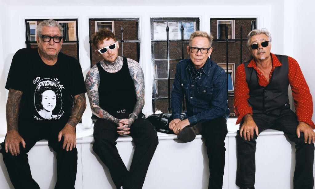 Sex Pistols celebram 50 anos do punk com quatro shows no Reino Unido
