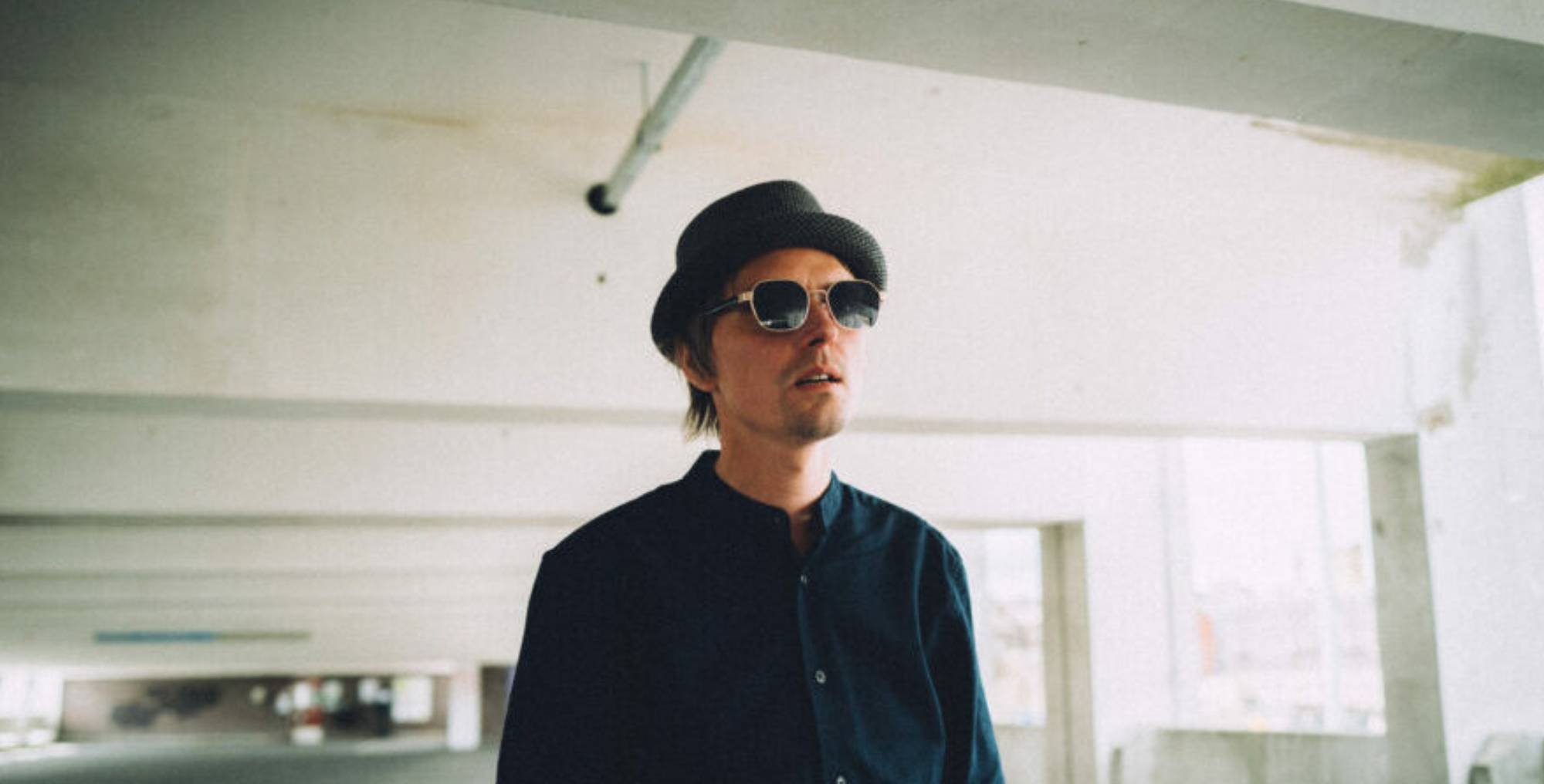 Liam Fender encerra fase com single ‘Here We Are’