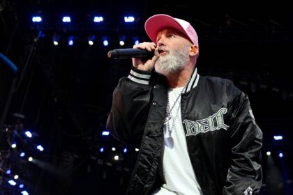 Limp Bizkit homenageia Sam Rivers em show no México