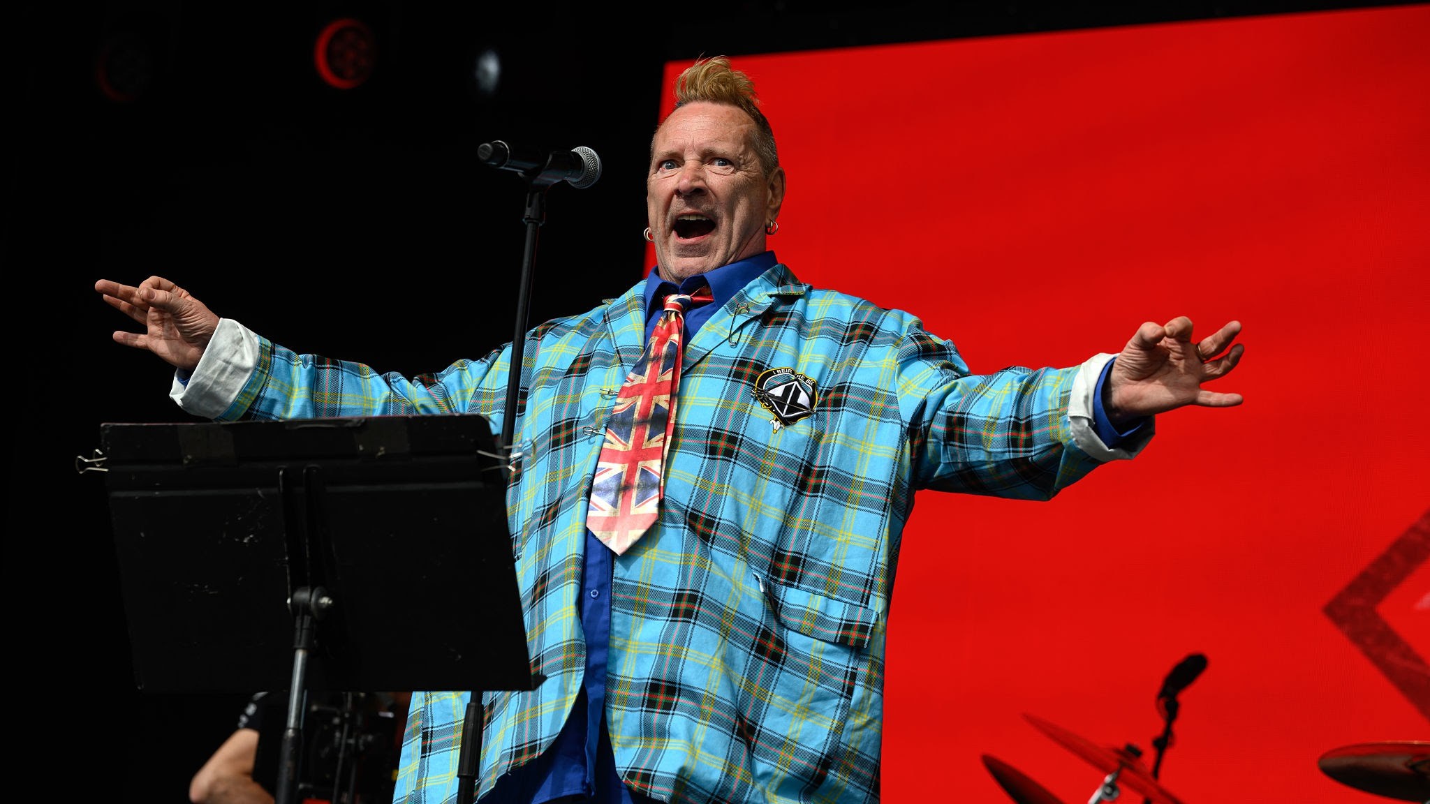 John Lydon diz não sentir nada pelos Sex Pistols