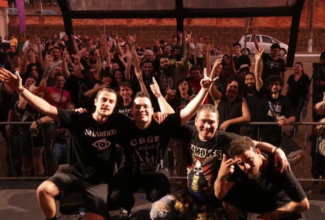 Sharded lança o single “Useless Mind” e mira o grunge da era digital