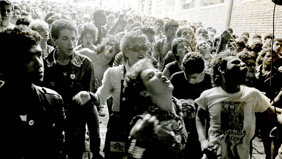 Punk Funk: quando o groove virou arma do pós-punk e colocou o subsolo para dançar