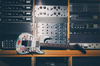 Guitarra Arm The Homeless: Tom Morello lança com a Fender