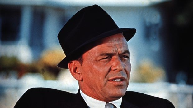Frank Sinatra lidera parada após 58 anos e bate recorde