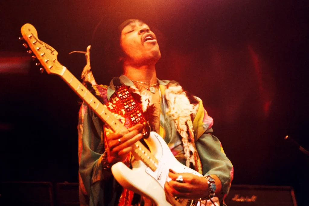 Jimi Hendrix. Crédito: David Redfern/Redferns.