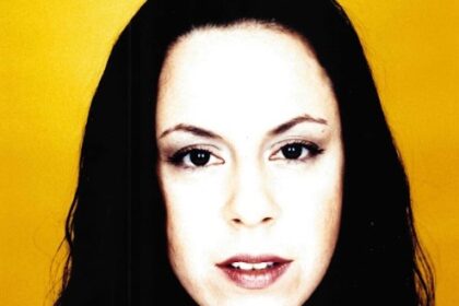Bebel Gilberto lança versão de 25 anos de “Tanto Tempo”