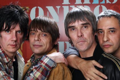 John Squire homenageia Mani com nova pintura emocionante