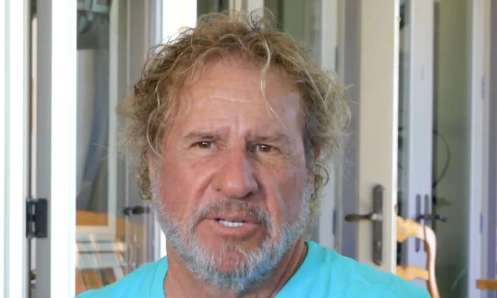 Sammy Hagar responde a Alex Van Halen após ser chamado de “completo idiota”