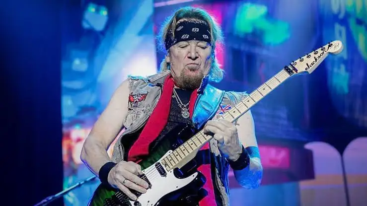 Adrian Smith, do Iron Maiden, revela audição para o Def Leppard em 1991