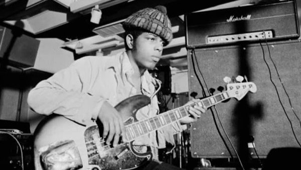 Billy Bass, baixista fundador do Parliament-Funkadelic, morre aos 74 anos