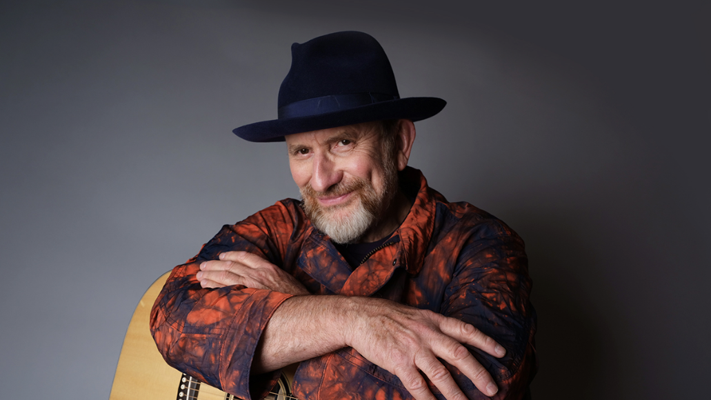 Colin Hay condena extrema direita por usar ‘Down Under’