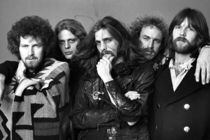 Eagles bate recorde com ‘Their Greatest Hits 1971-1975’