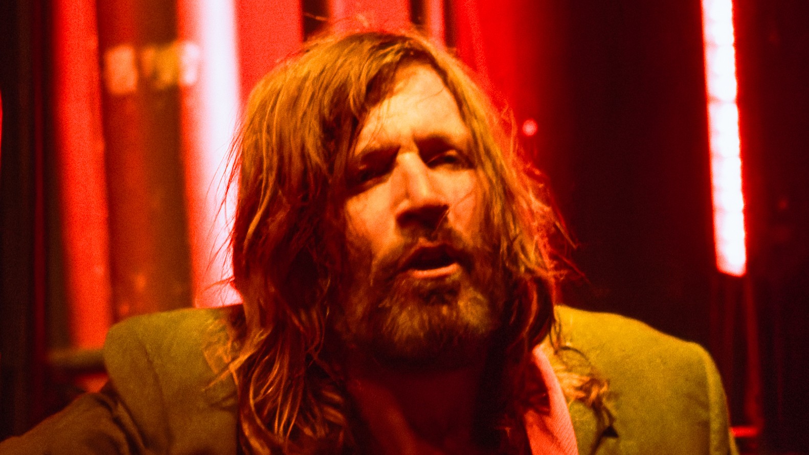 Evan Dando é internado para cuidados de saúde mental após acusação de vídeos explícitos