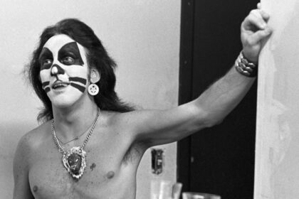 Peter Criss lamenta não ter gravado álbum com Ace Frehley