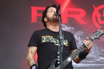 Prong finaliza novo álbum descrito como “mais rápido” e “mais diverso”