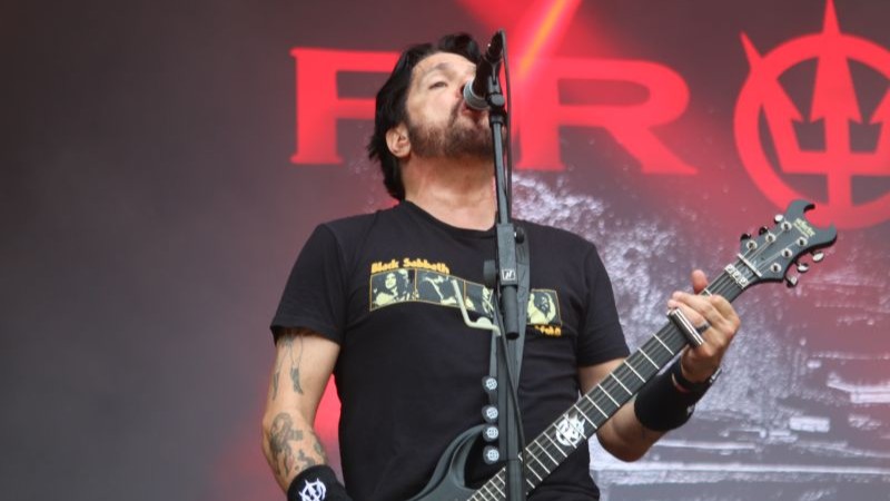 Prong anuncia novo álbum autointitulado para novembro