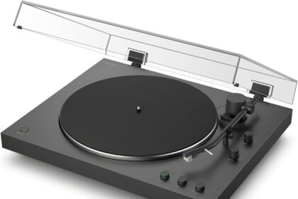 Sony lança toca-discos com Bluetooth e design minimalista para atrair novos colecionadores