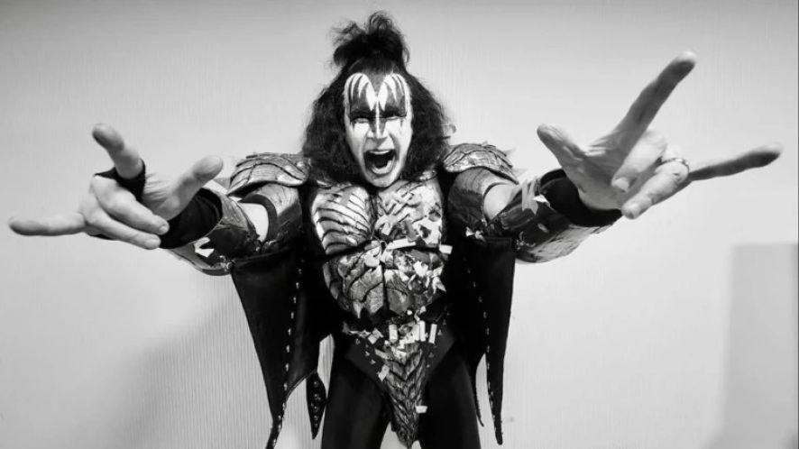 Eddie Van Halen quase entrou no Kiss em 1982, diz Gene Simmons