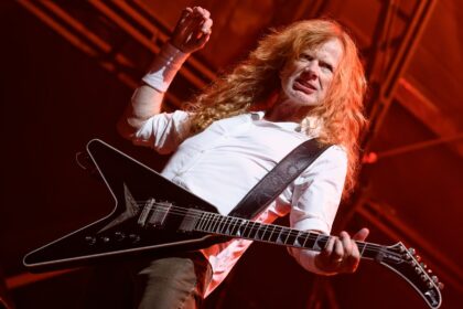 Dave Mustaine afirma que seu relacionamento com o Metallica está “em constante melhoria”