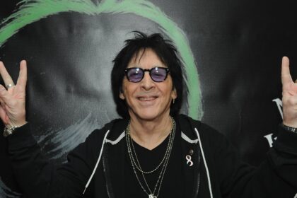 Peter Criss diz que vencer o câncer foi um milagre