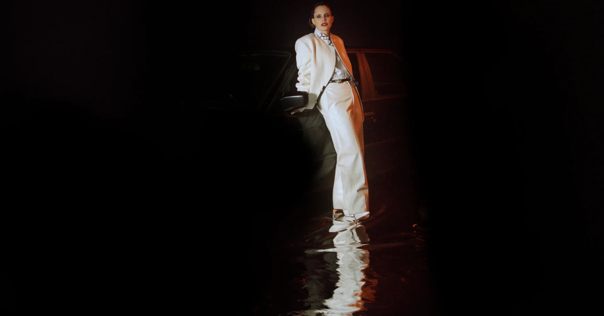 Novo EP de Anna Calvi traz Iggy Pop no single “Gods Lonely Man”