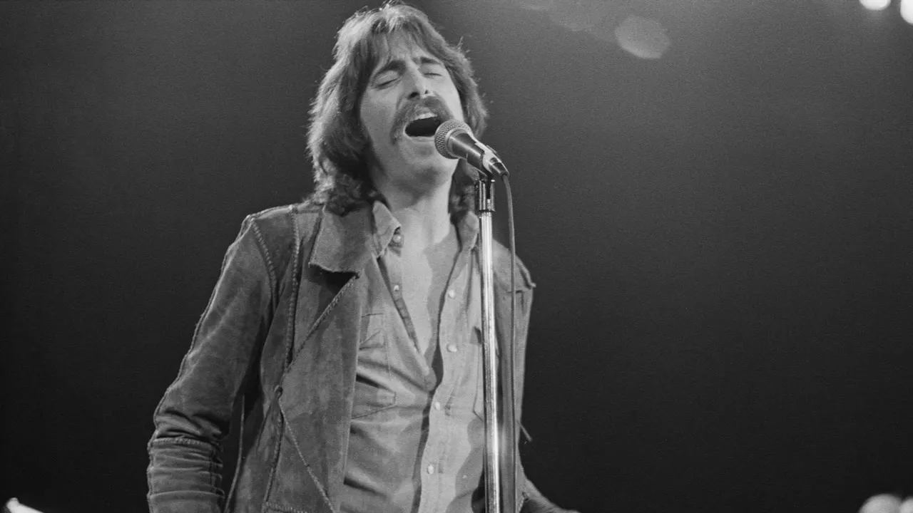 Chuck Negron, vocalista do Three Dog Night, morre aos 83