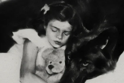 Lana Del Rey lança “White Feather Hawk Tail Deer Hunter”