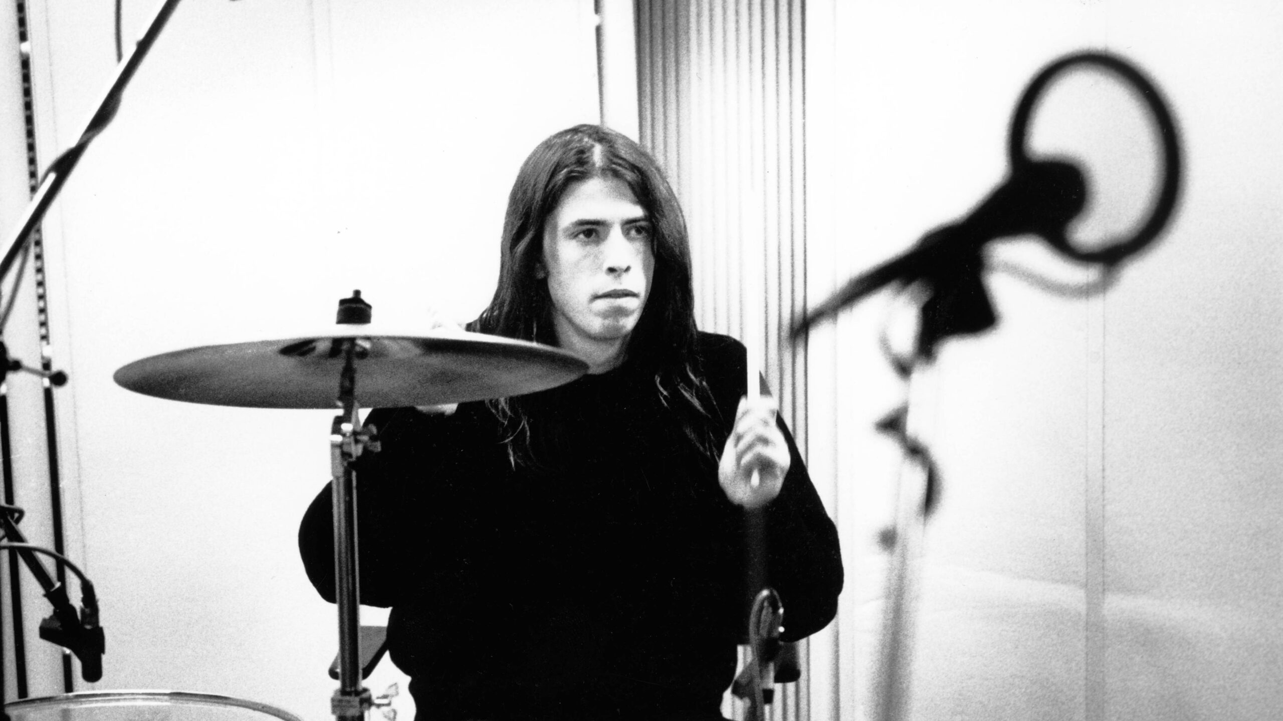 Como a trajetória de Dave Grohl redefiniu o rock moderno