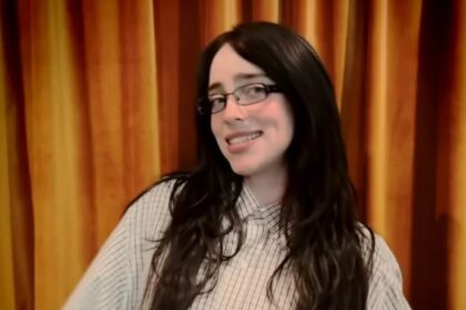 Billie Eilish no Grammy 2026 condena atuação da ICE