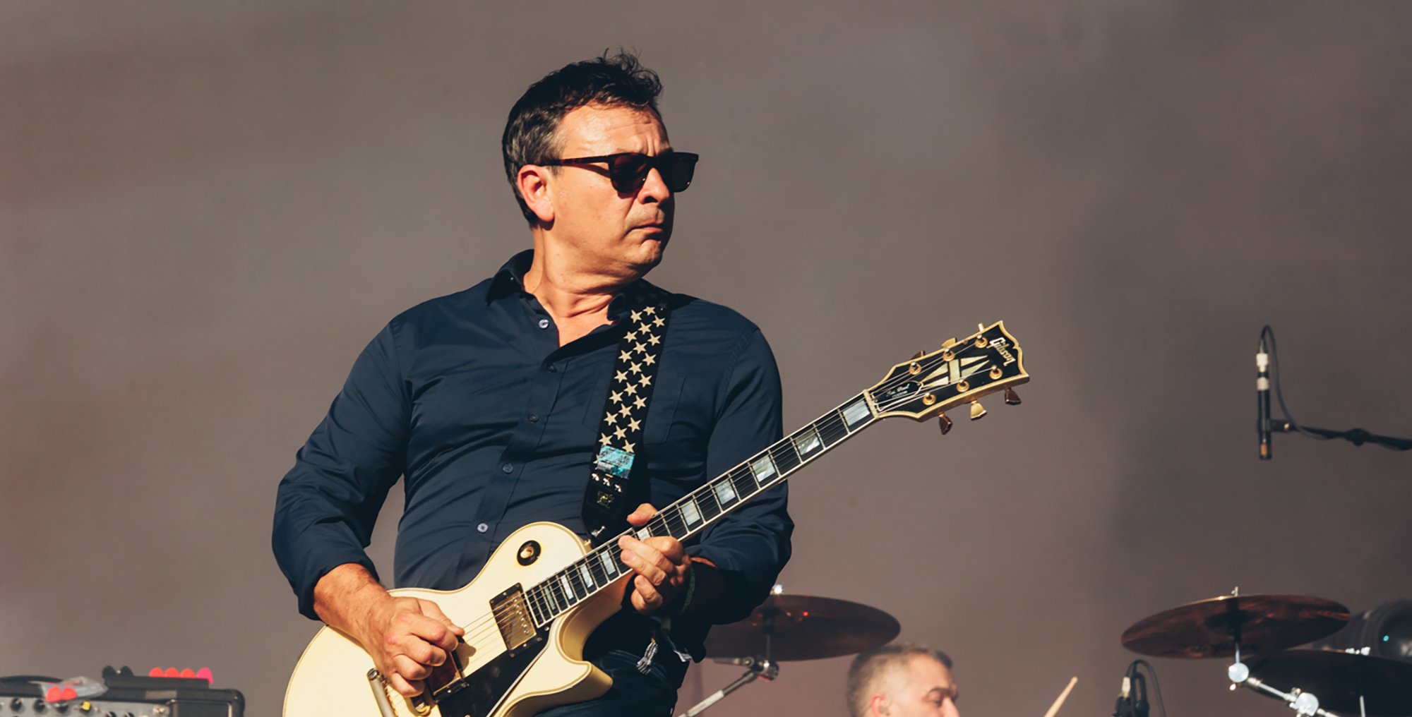 Manic Street Preachers ensaiam “Close To Me”para show