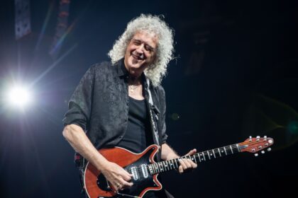Brian May tocou na versão original de “Atlas” do Guns N’ Roses