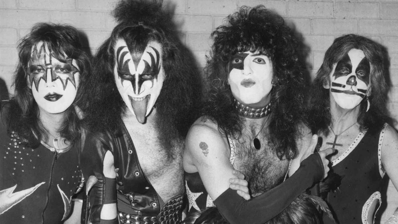 “I Was Made For Lovin’ You” do KISS atinge 1 bilhão de visualizações no YouTube