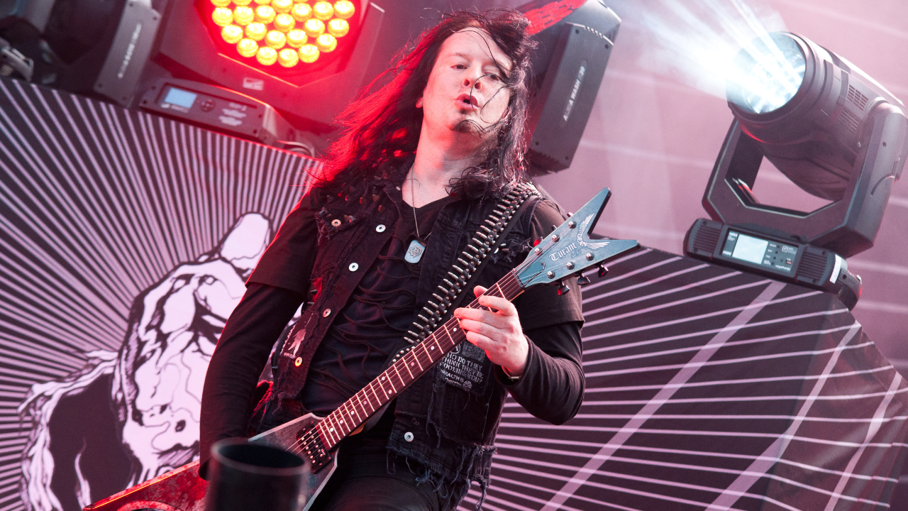 Arch Enemy substitui Twisted Sister como headliner do Bangers Open Air 2026