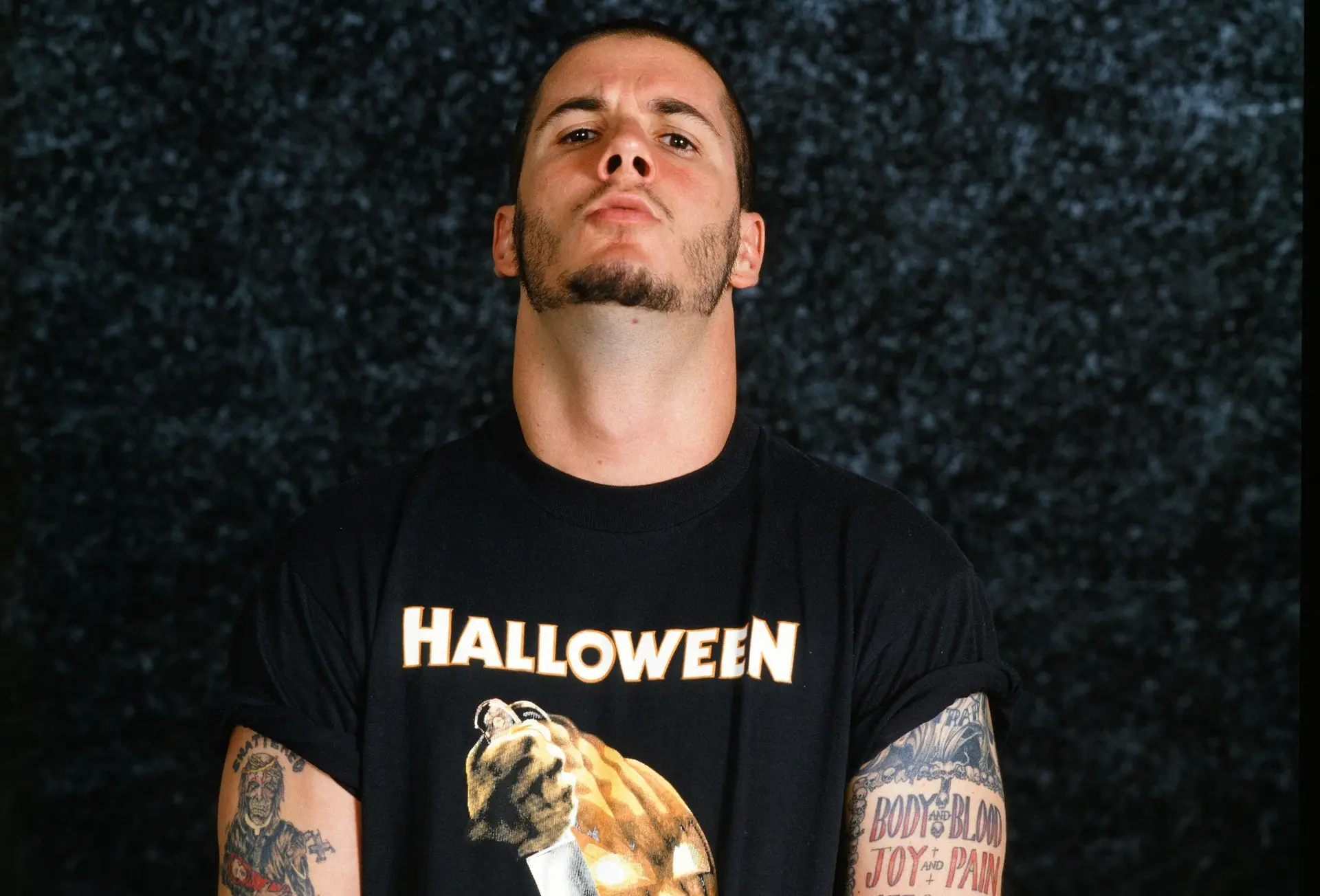 Philip Anselmo desmente rumores sobre saúde em vídeo