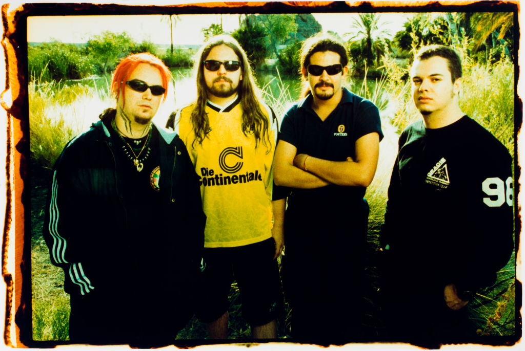 Sepultura em Phoenix, AZ, 4 de Março, 1996; Créditos: Niels van Iperen e Getty Images)