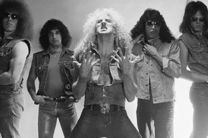 Twisted Sister cancela turnê de 50 anos por saúde de Dee Snider