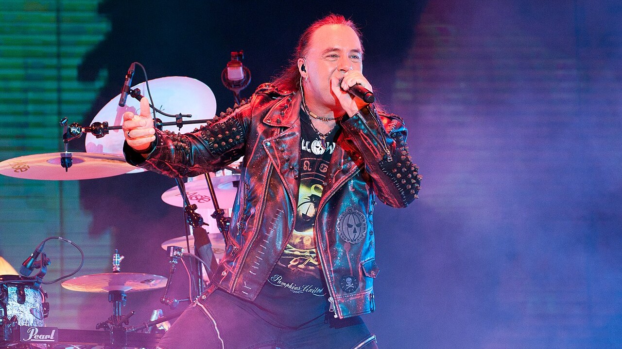 Helloween cogita parte 4 de “Keeper Of The Seven Keys”