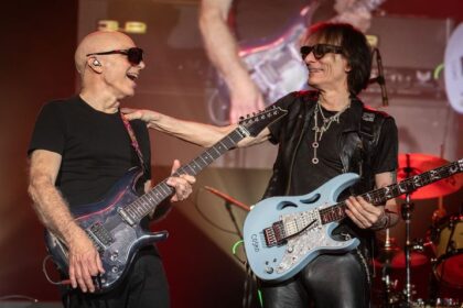 SatchVai Band: Steve Vai e Joe Satriani lançam single e clipe de “Dancing”