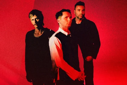 Muse anuncia “THE WOW! SIGNAL”, seu décimo álbum de estúdio