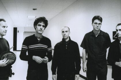 Fugazi lança gravação inédita de 1992 com Steve Albini