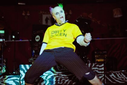 The Prodigy celebra 30 anos do single marcante ‘Firestarter’
