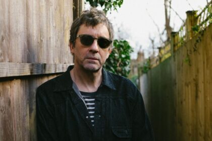 Graham Coxon vai lançar álbum inédito de 2011 e relançar catálogo solo