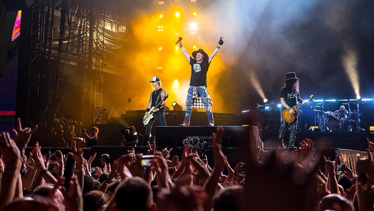 Reunião do Guns N’ Roses alcança US$ 1 bi e 340 shows
