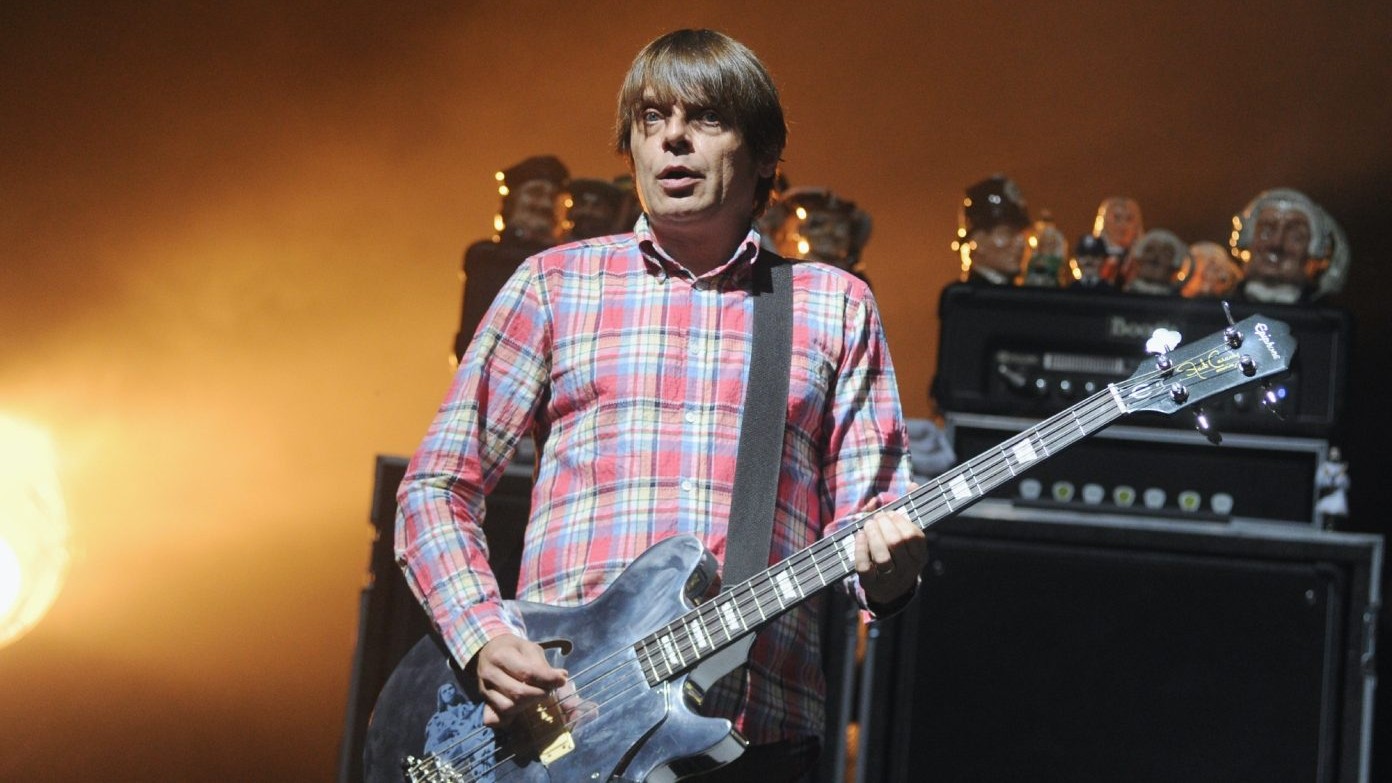 Tributo a Mani em Manchester é confirmado após impasse