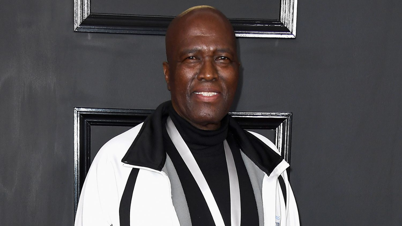 Albert Mazibuko, do Ladysmith Black Mambazo, morre aos 77