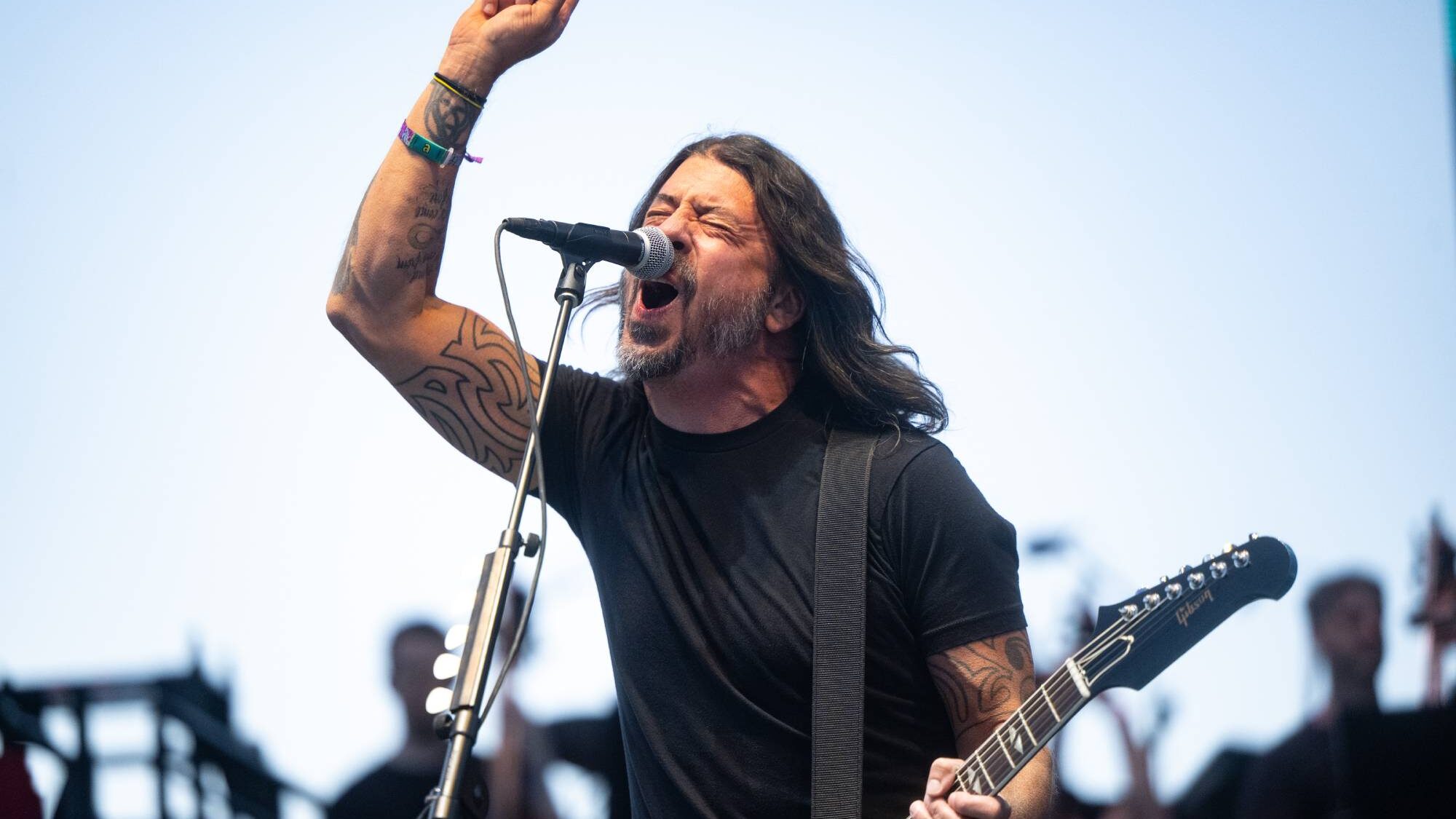 Dave Grohl revela que sentiu “medo” de tocar músicas do Nirvana após morte de Kurt Cobain