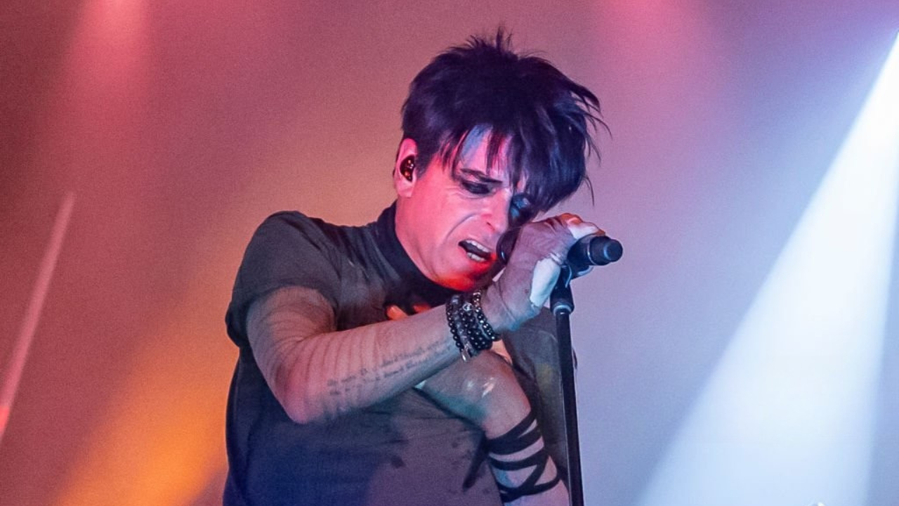 Gary Numan diz estar 90% sem audição