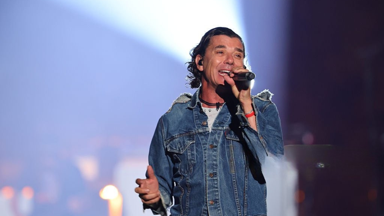 Bush lança versão íntima de “Swallowed” em celebração aos 30 anos da música