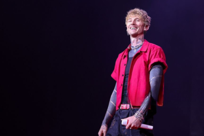 Machine Gun Kelly e Fred Durst lançam single “Fix Ur Face”