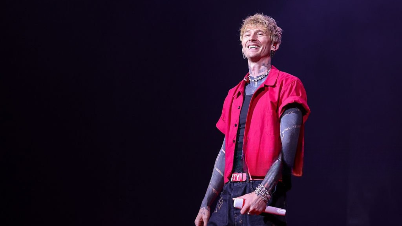 Machine Gun Kelly e Fred Durst lançam single “Fix Ur Face”